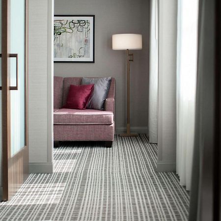 The Axis Moline Hotel, Tapestry Collection By Hilton Kültér fotó